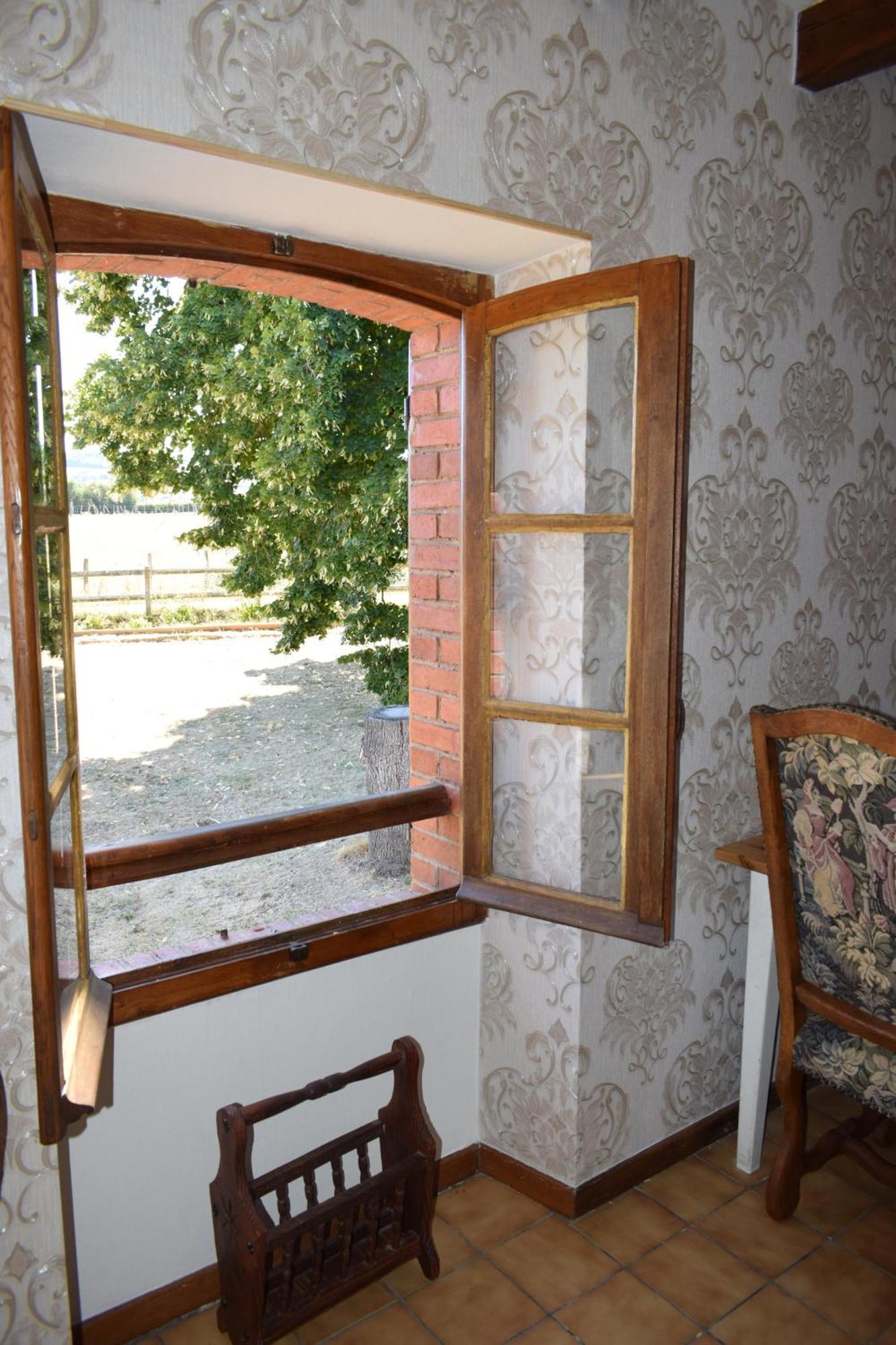 Le Chene D'Or Panzió Marcheseuil Kültér fotó